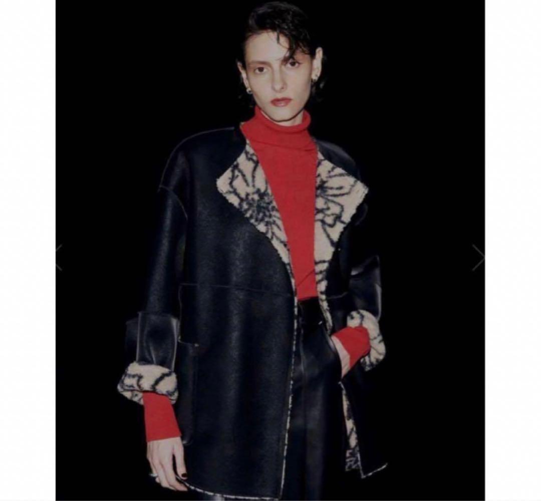 REVERSIBLE FAKE BOA MIDI COAT