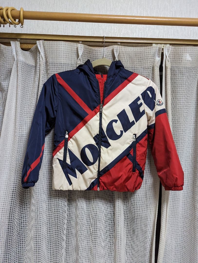 モンクレール130 ライトダウンジャケット