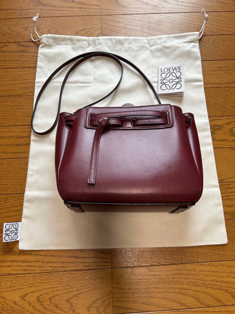 ロエベ ラゾミニバック