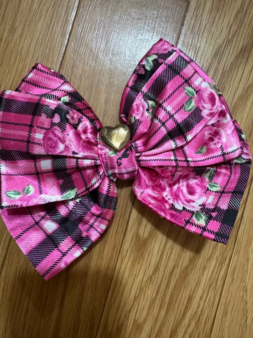 MA＊RS ローズチェック ブローチ