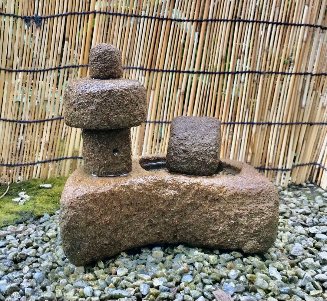 【可愛い石灯篭池と反り橋付き・山灯篭】オブジェ・庭石・置物・ガーデニング・燈籠