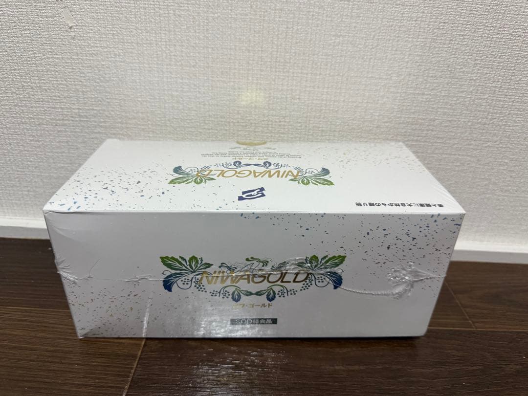 s未開封SOD様食品ニワ・ゴールド大箱