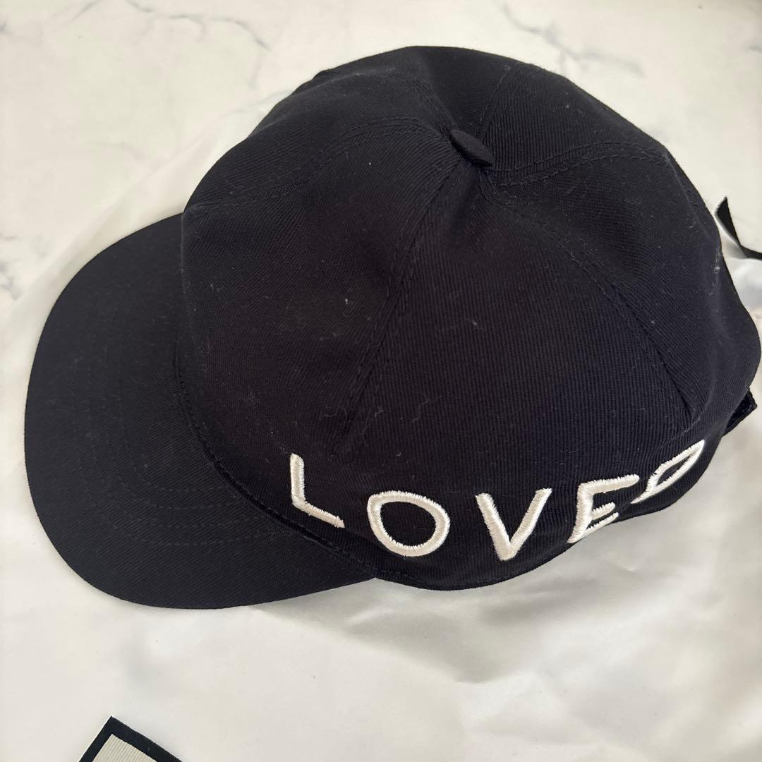 GUCCI (グッチ) LOVED ラブロゴ刺繍 キャップ 帽子 ブラック