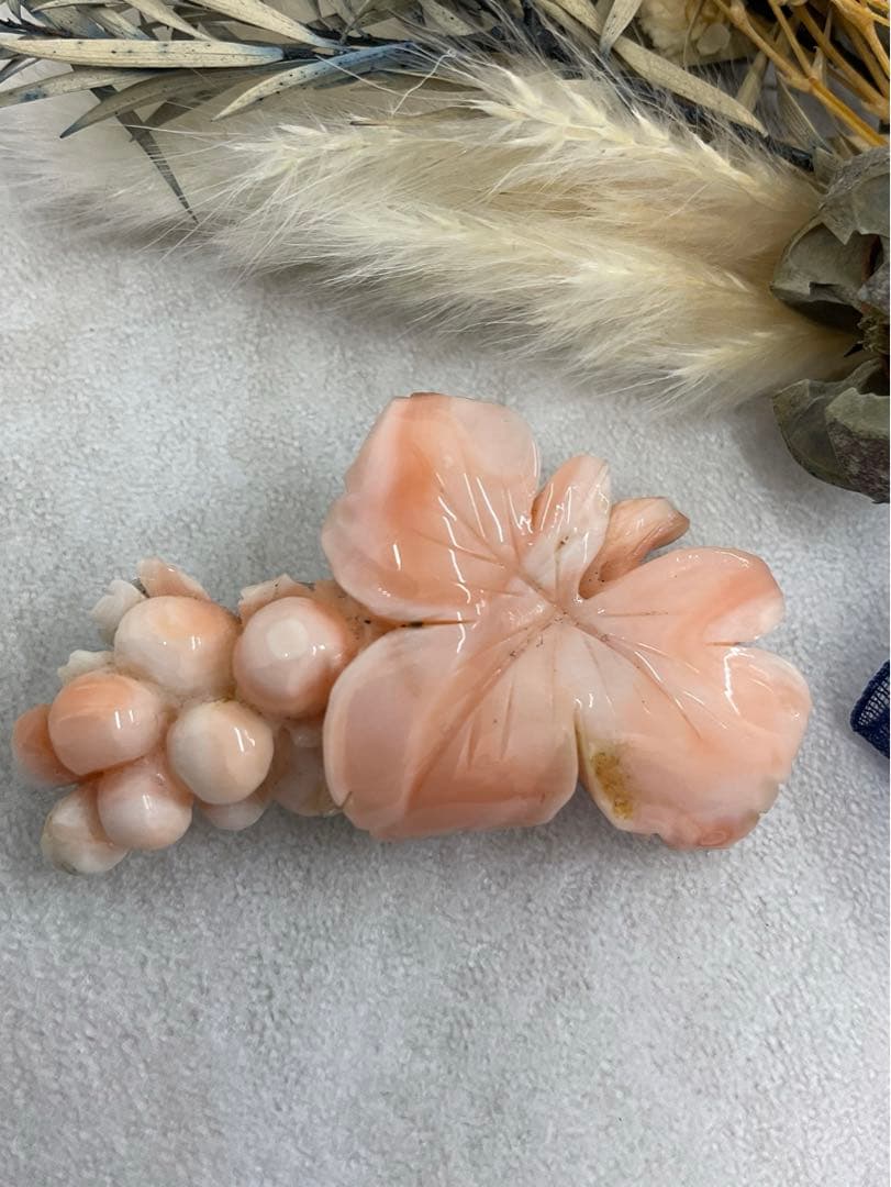 13.630【ブローチ】珊瑚ヴィンテージアンティークアクセサリー