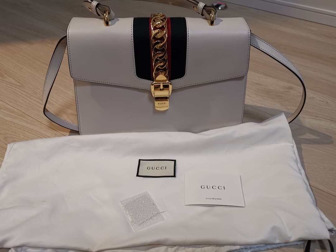 美品グッチ シルヴィ ラージ 2WAYショルダーハンドバッグ